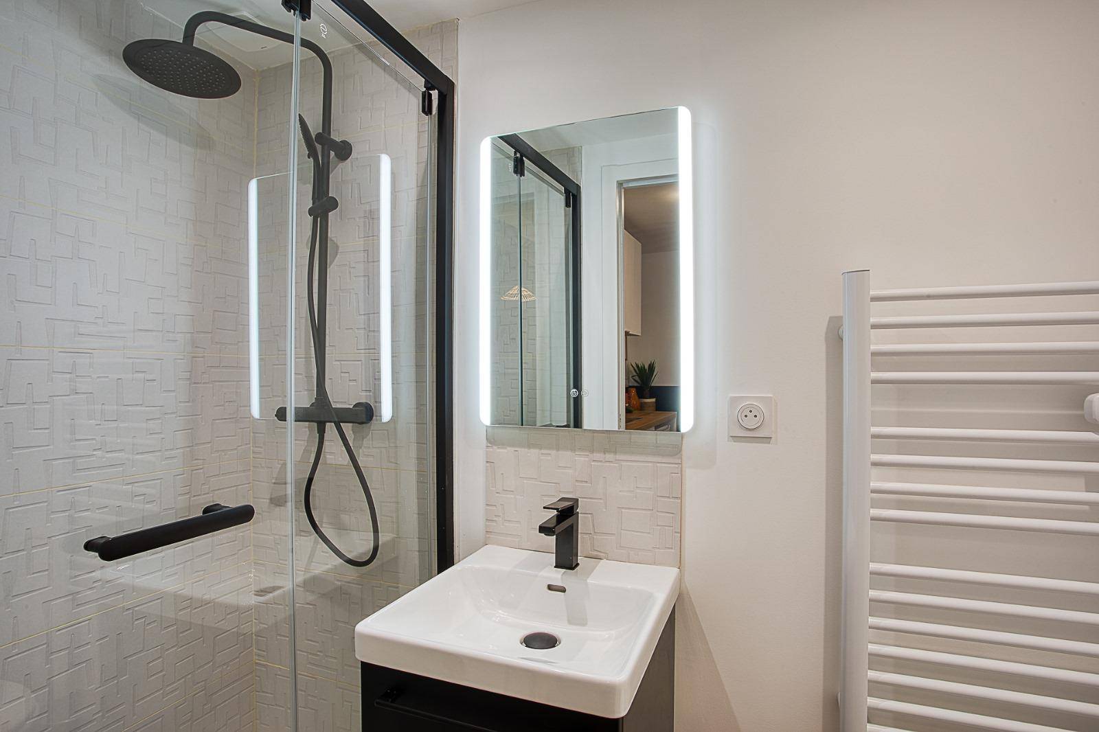 STUDIO SAINT-CYPRIEN / TOULOUSE